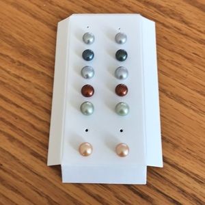 Color Pearl Earrings